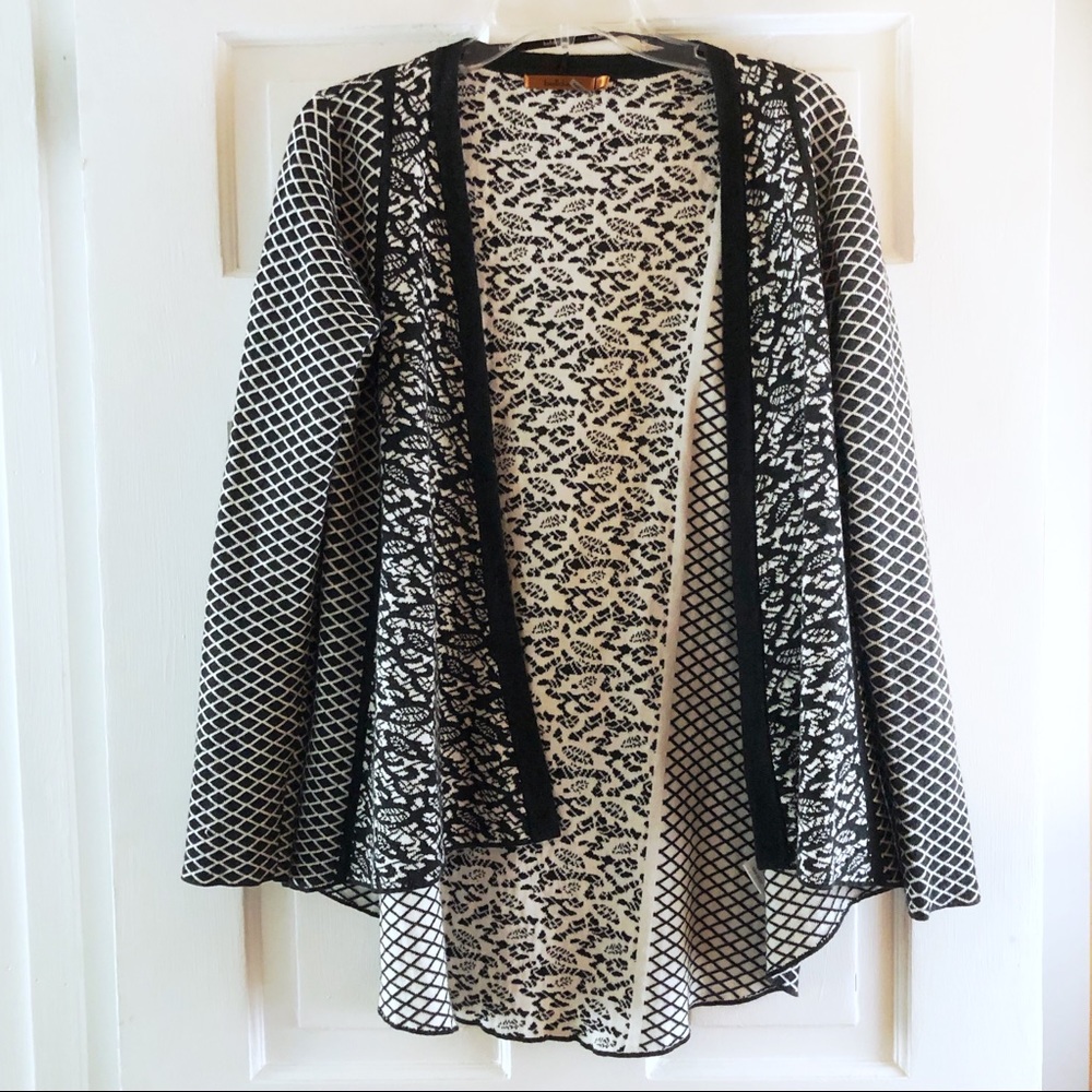 BELLDINI Long Sleeve Open Sweater Fit and Flare Sm